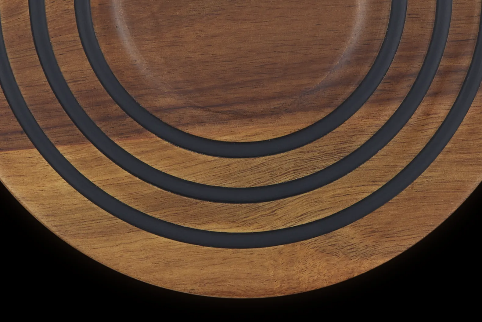 Acacia Wood Magnetic Trivet