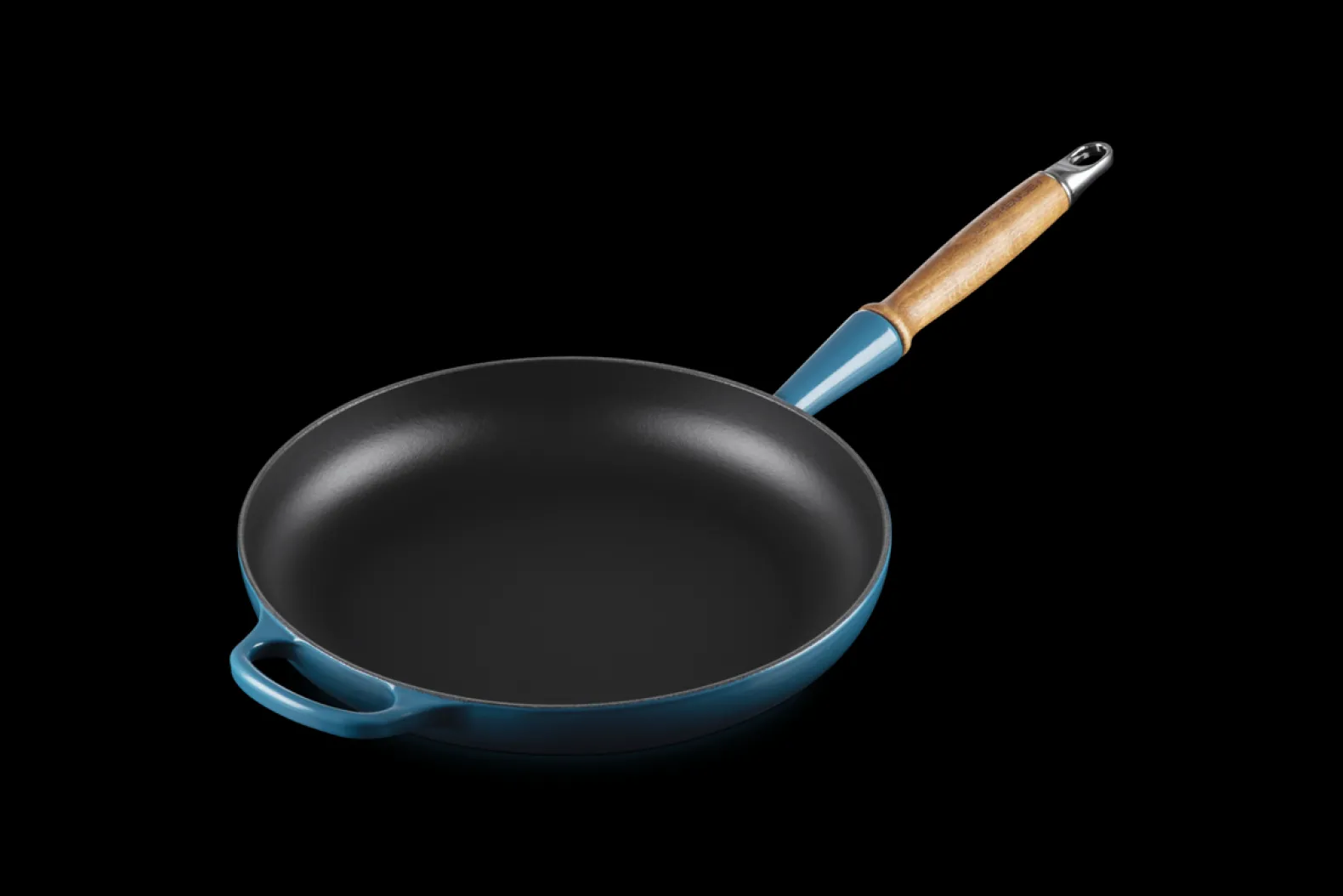 Cast Iron Frying Pan with Wooden Handle