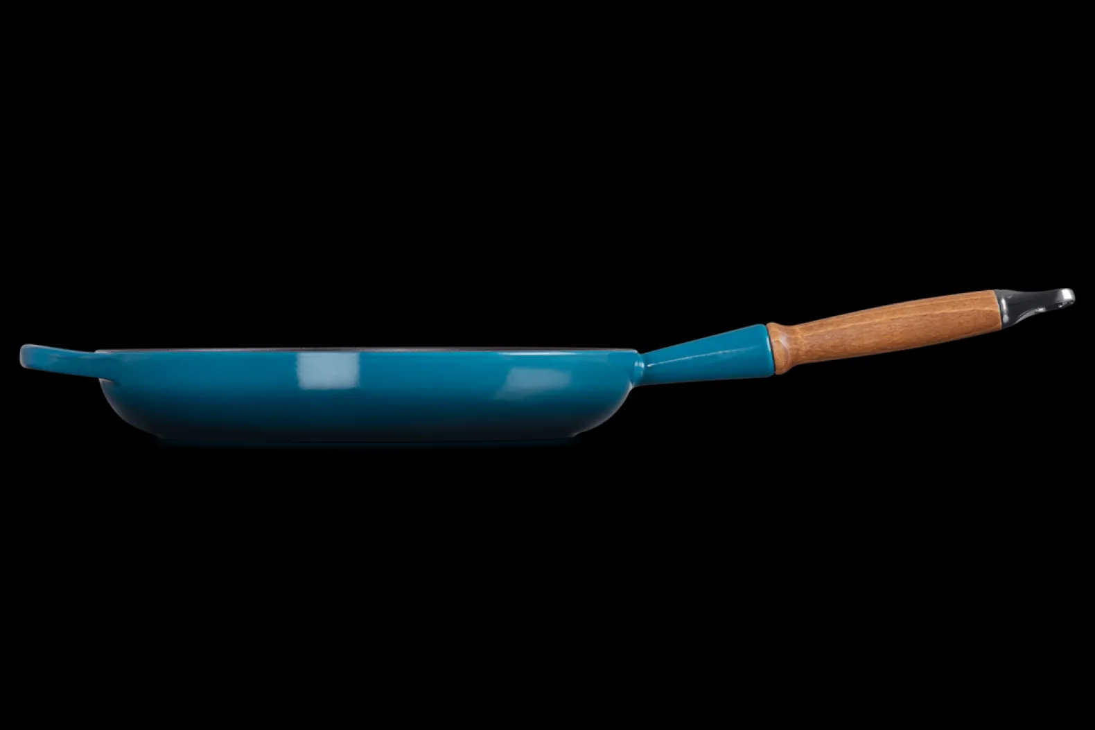 Cast Iron Frying Pan with Wooden Handle