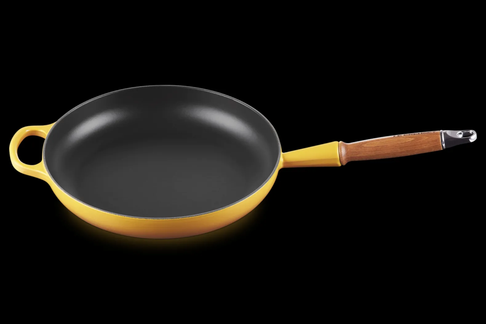 Cast Iron Frying Pan with Wooden Handle