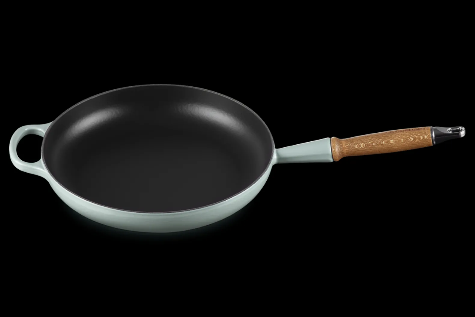 Cast Iron Frying Pan with Wooden Handle