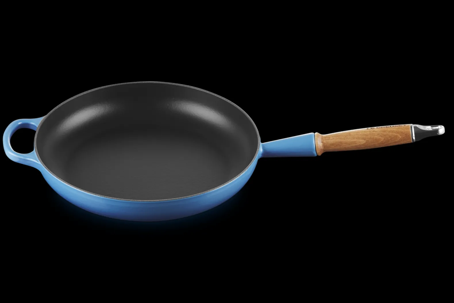 Cast Iron Frying Pan with Wooden Handle