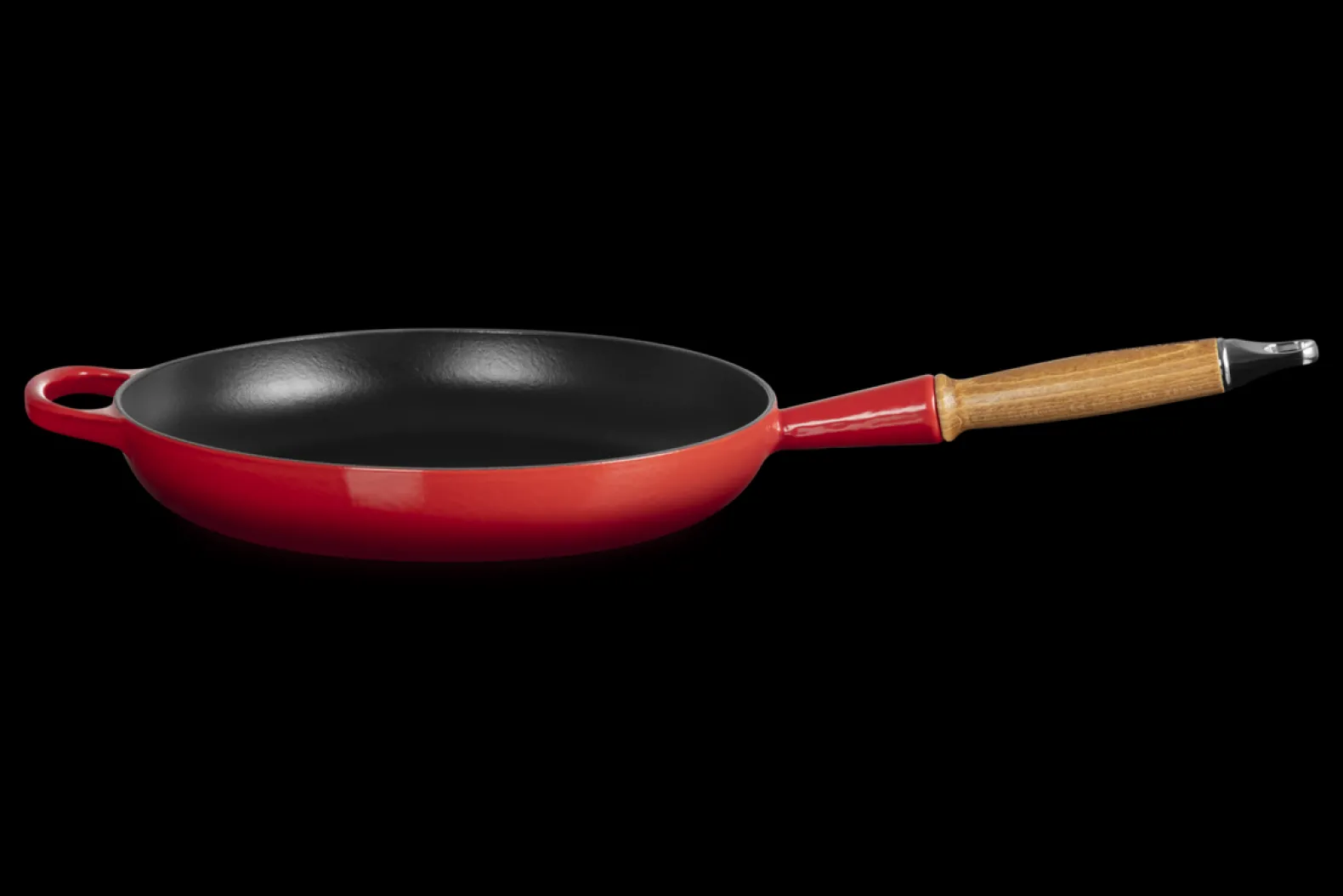 Cast Iron Frying Pan with Wooden Handle