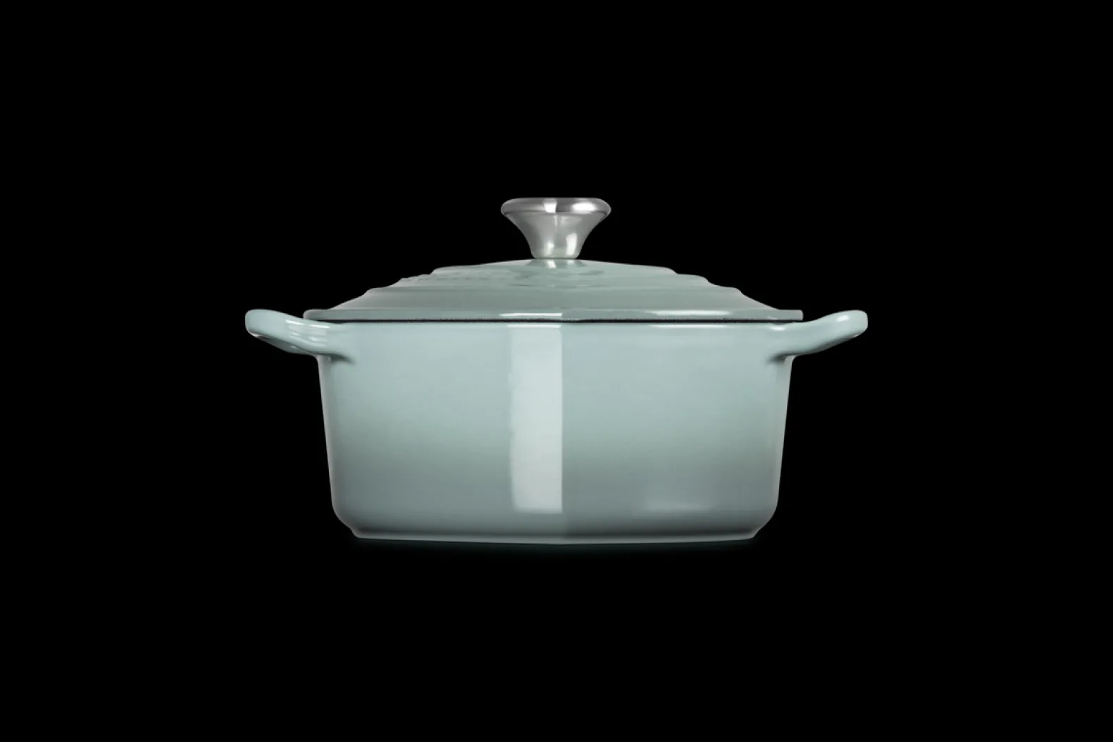 Cast Iron Heart Shaped Casserole with Heart Knob