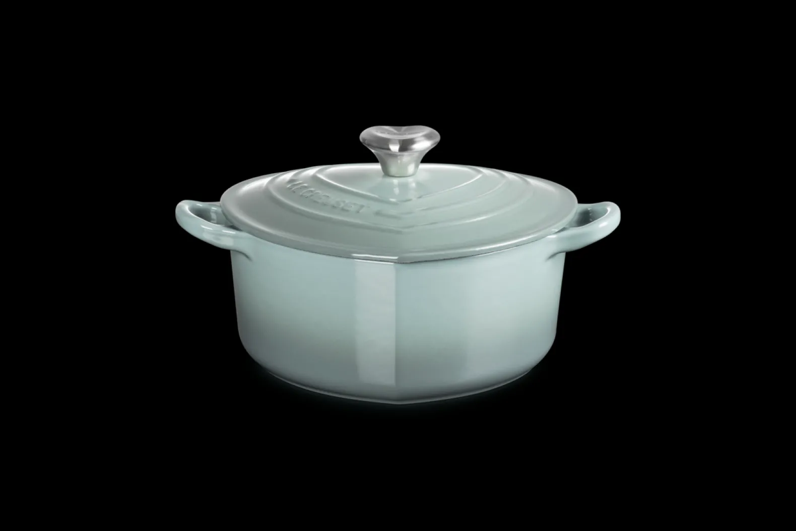 Cast Iron Heart Shaped Casserole with Heart Knob