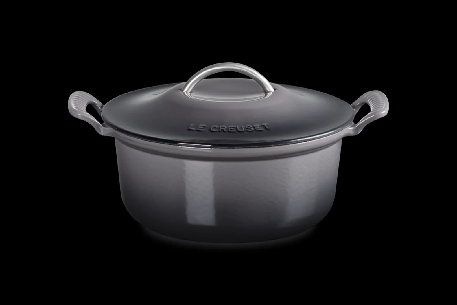 Cast Iron Modern Heritage Round Casserole