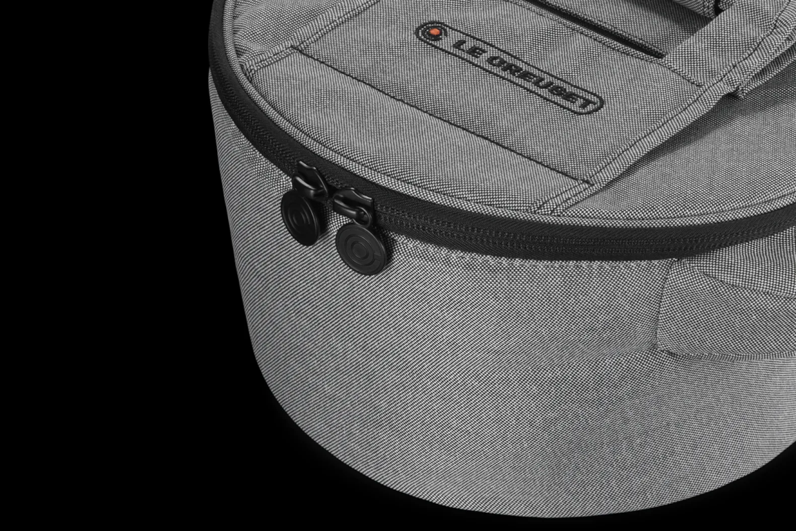 Round Casserole Tote Bag