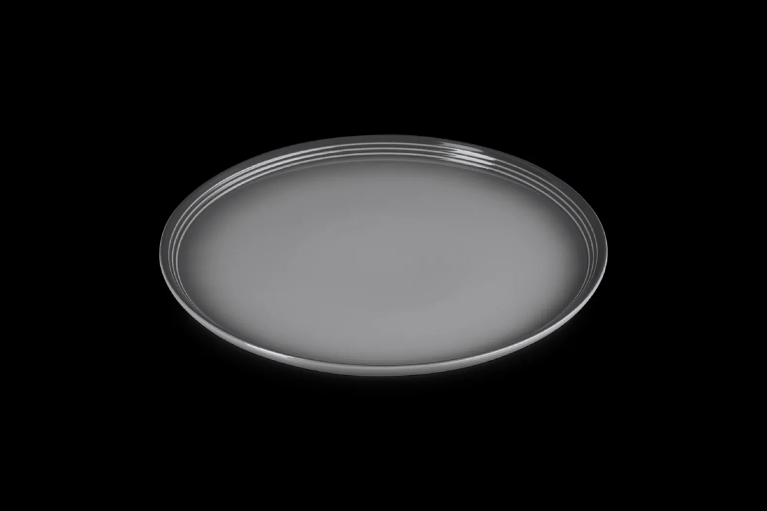 Stoneware Coupe Dinner Plate