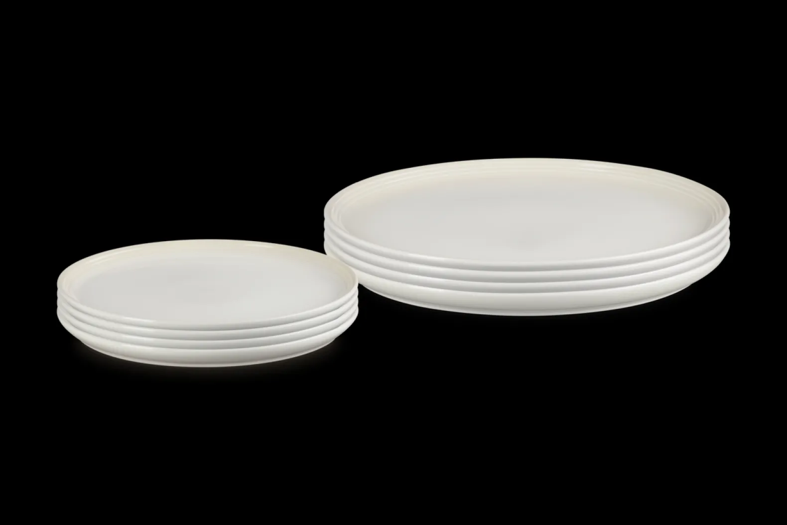 Stoneware Coupe 8-piece Dinnerware Set