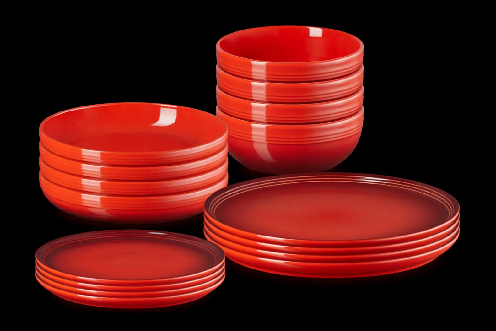 Stoneware Coupe 16-piece Dinnerware Set