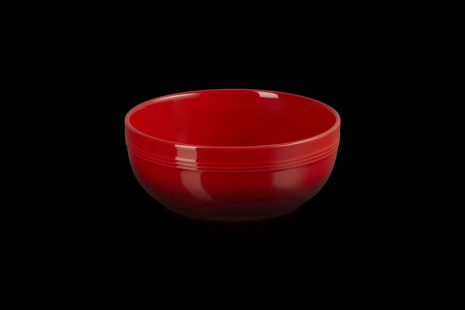 Stoneware Coupe Serving Bowl