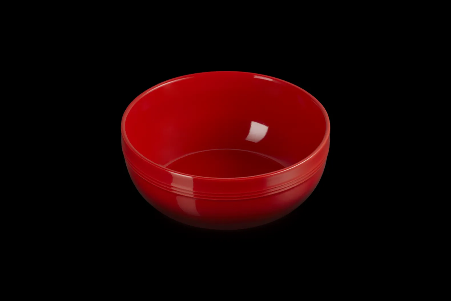 Stoneware Coupe Serving Bowl