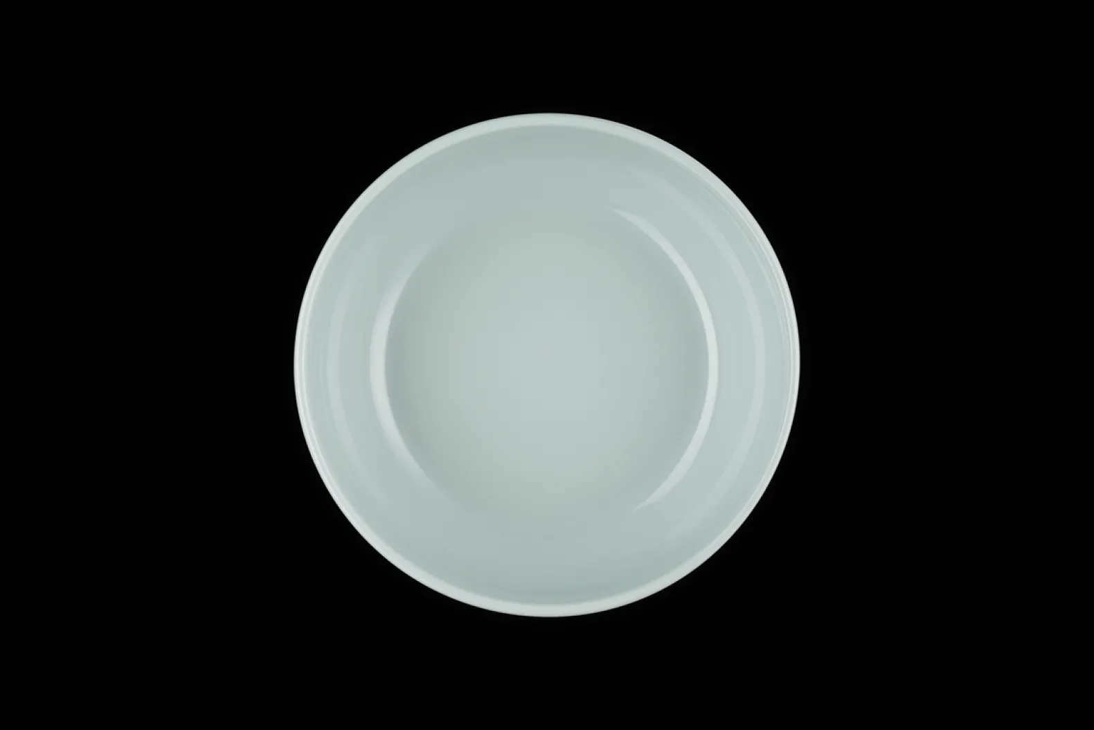 Stoneware Coupe Serving Bowl