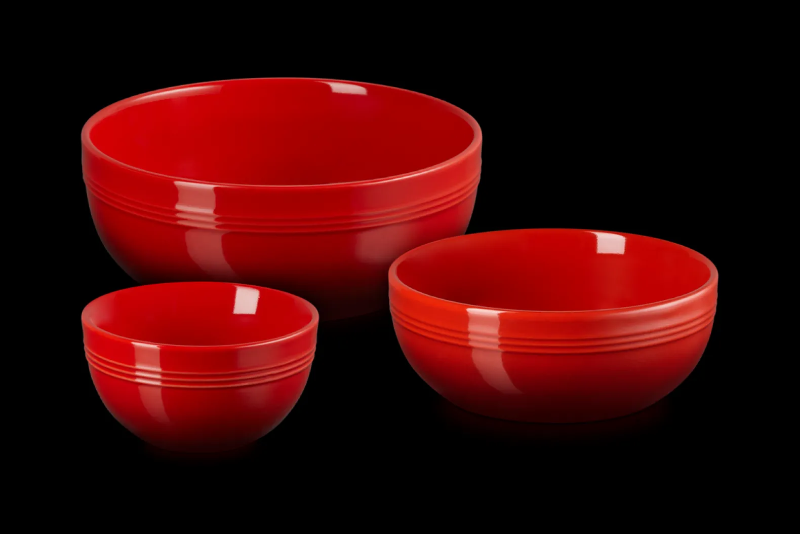 Stoneware Coupe Set of 3 Serving Bowls