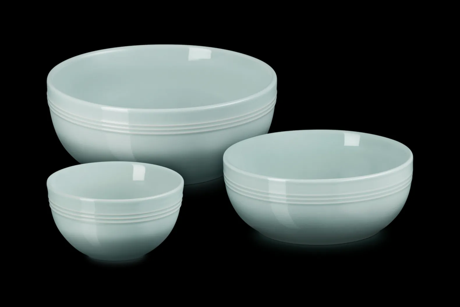 Stoneware Coupe Set of 3 Serving Bowls