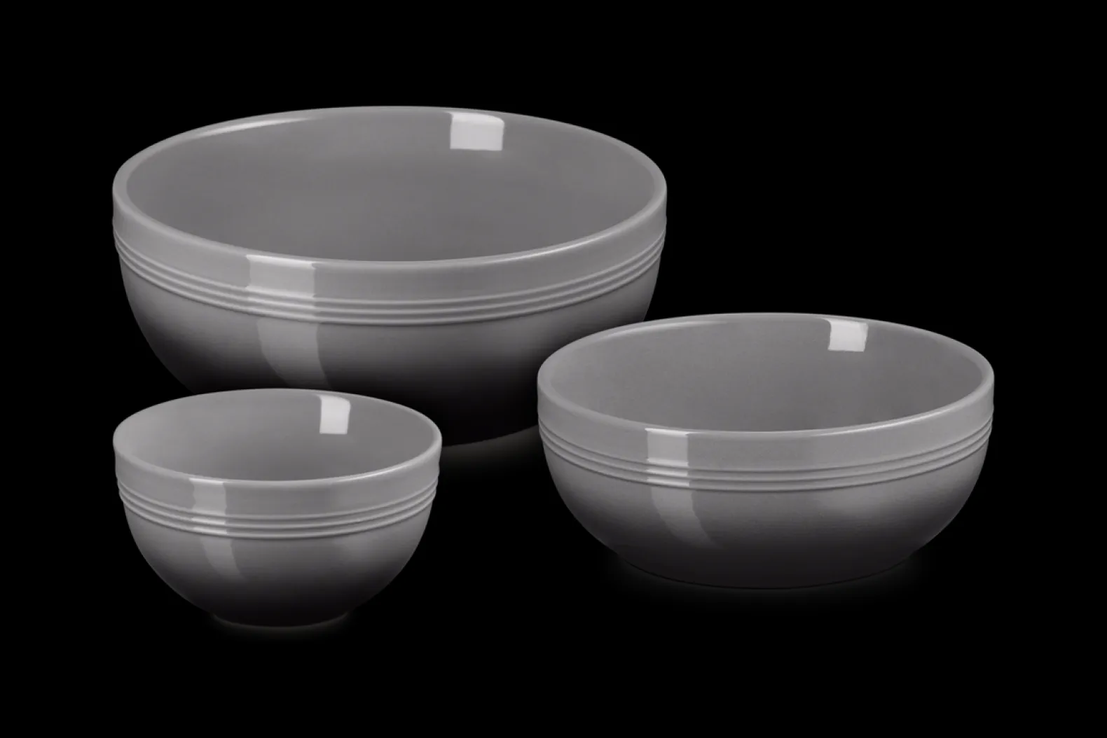Stoneware Coupe Set of 3 Serving Bowls