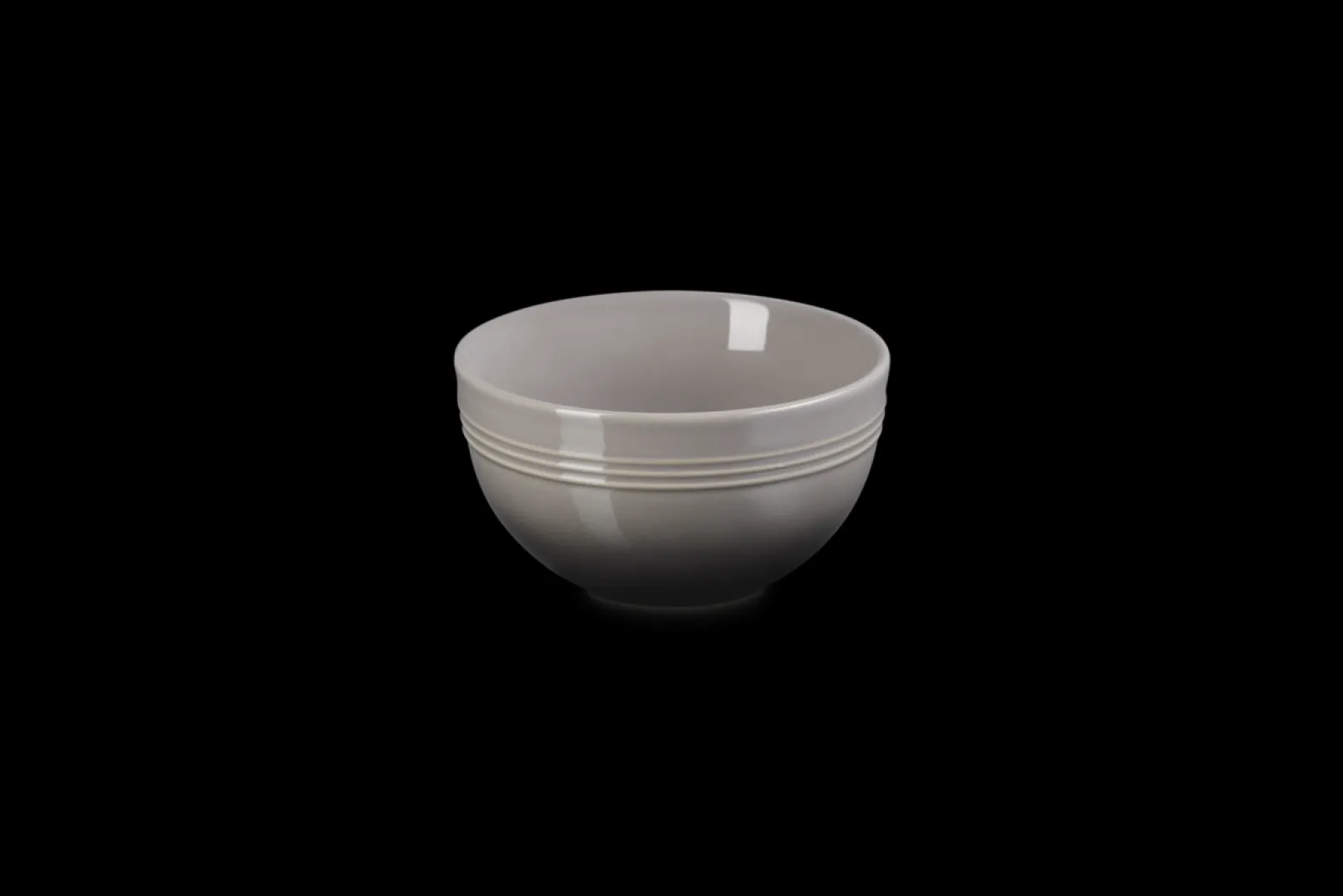 Stoneware Coupe Snack Bowl