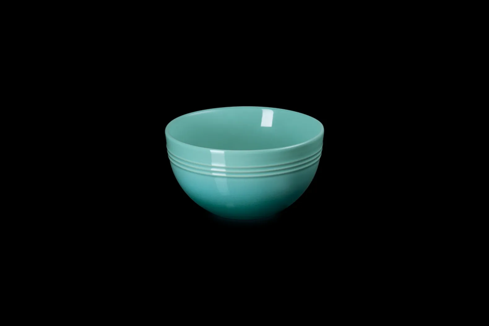 Stoneware Coupe Snack Bowl