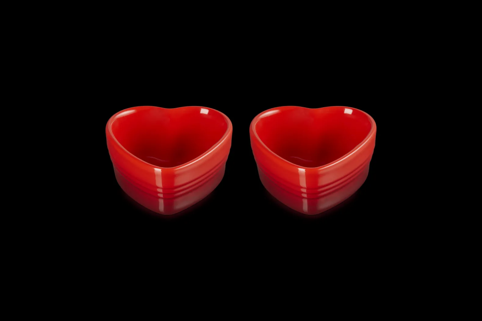 Stoneware Set of 2 Heart Ramekins